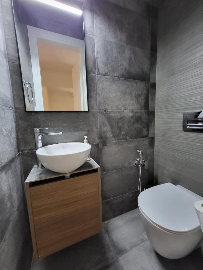 Apartment Near The Center Of Glyfada Αθήνα Εξωτερικό φωτογραφία