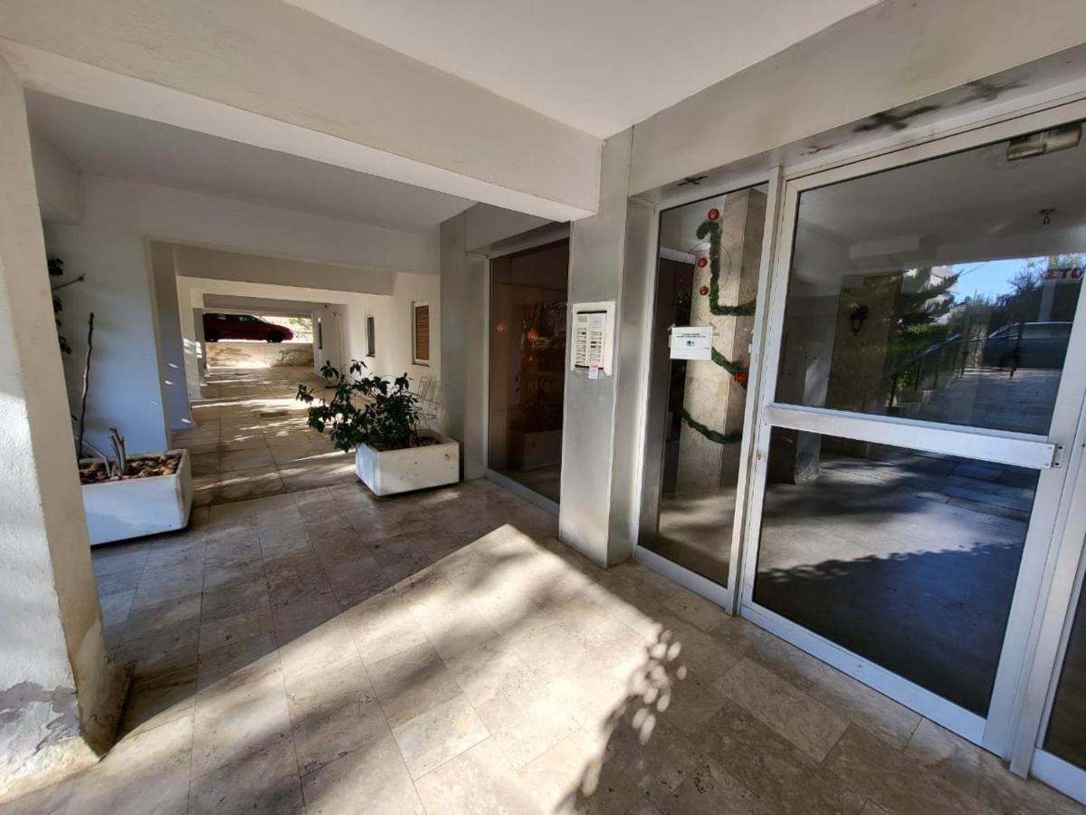 Apartment Near The Center Of Glyfada Αθήνα Εξωτερικό φωτογραφία